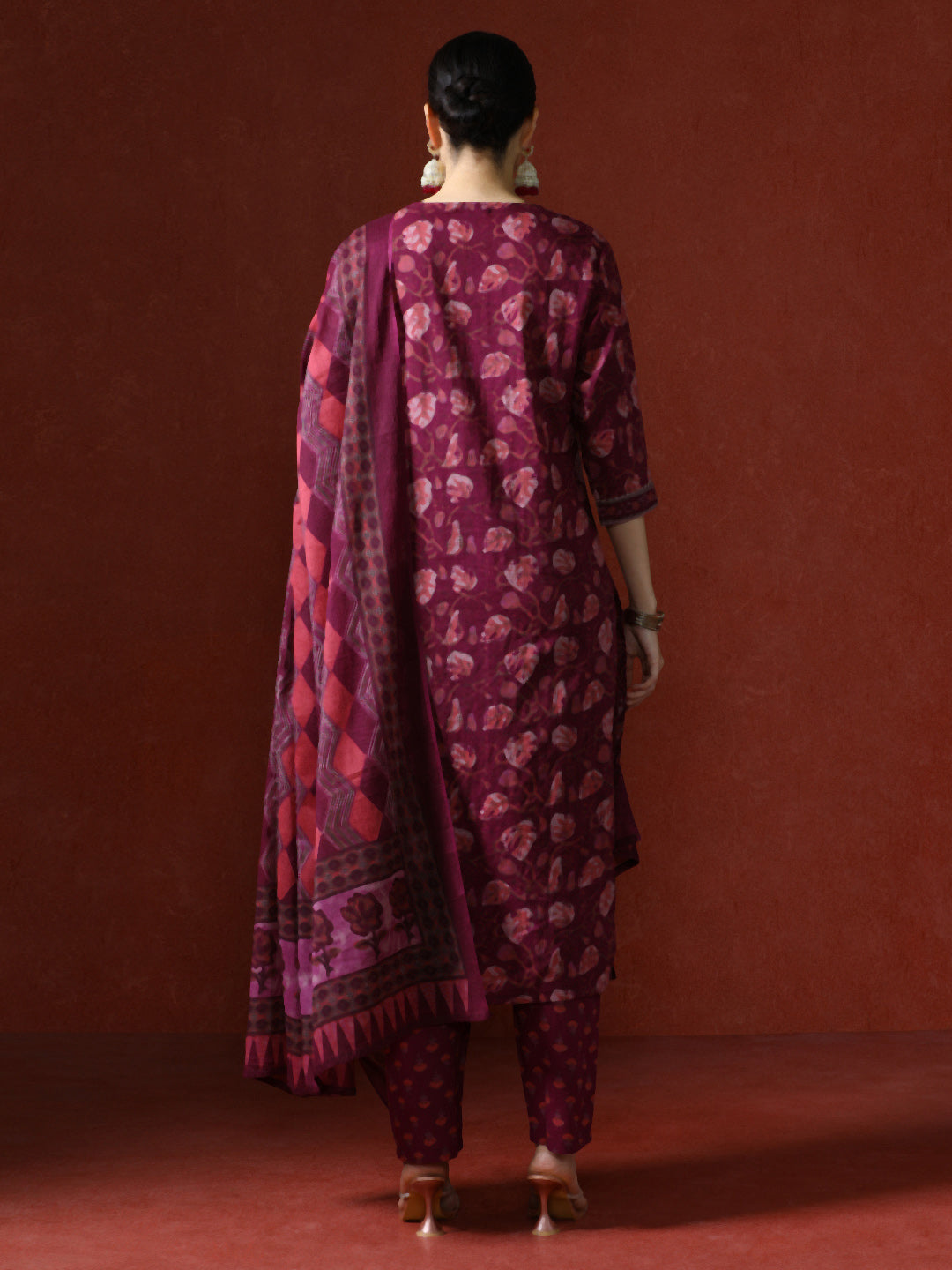 Ethnic Printed Cotton Red Kurta Set With Dupatta