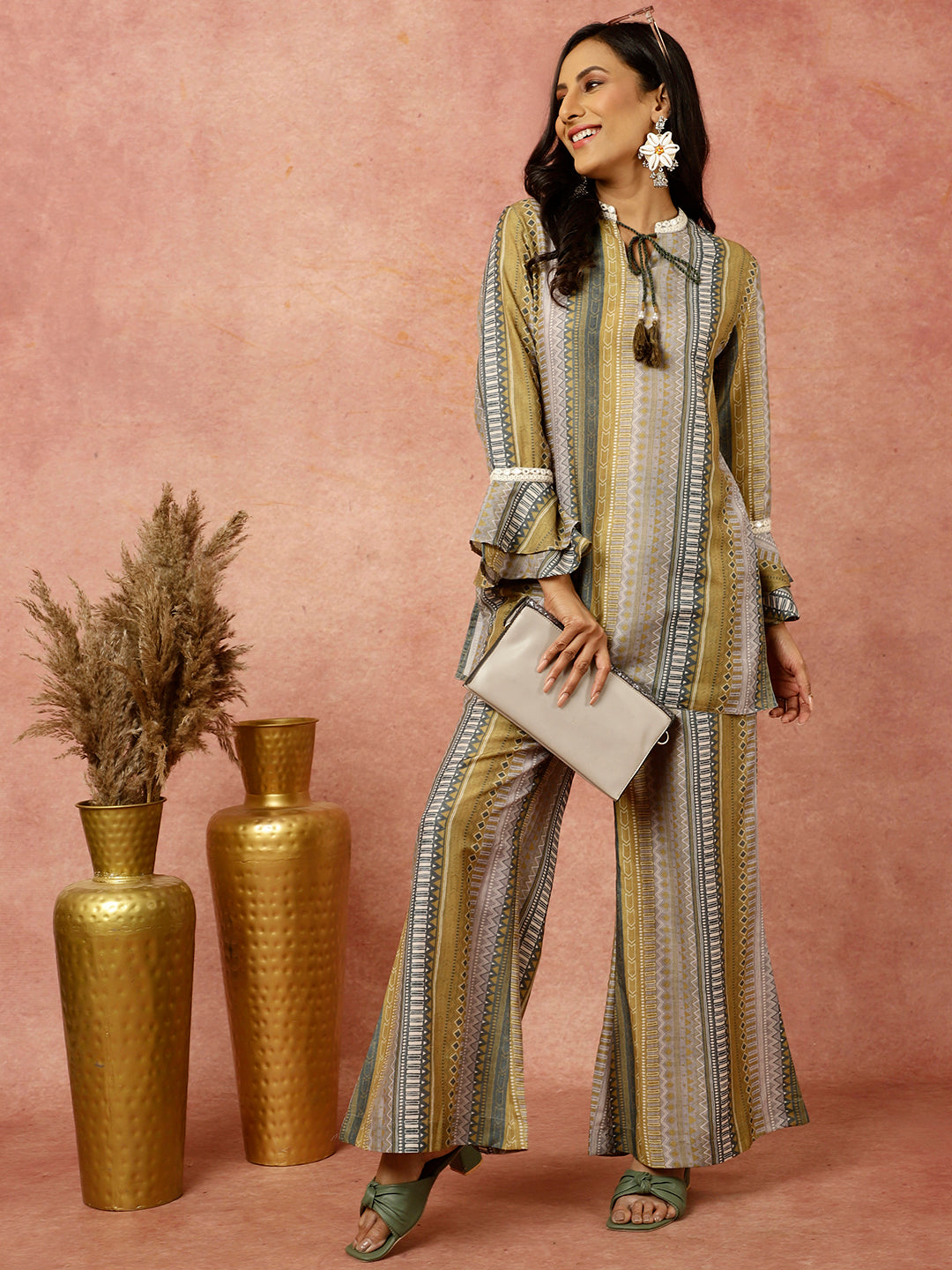 Green Geometric Printed Short Kurta With Palazzo Co-ord Set