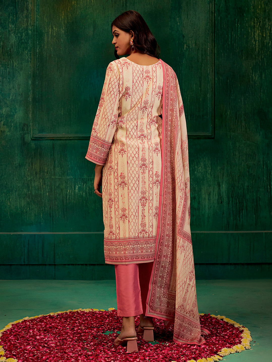 Pink Hand Embroidered Printed Kurta Set With Dupatta