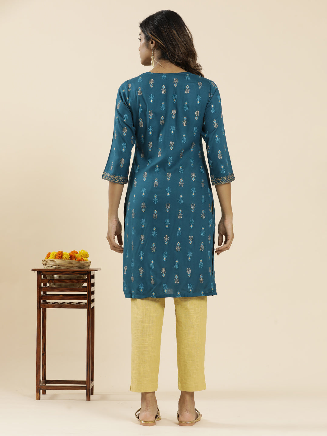Teal Ethnic Motif Printed Straight Kurta