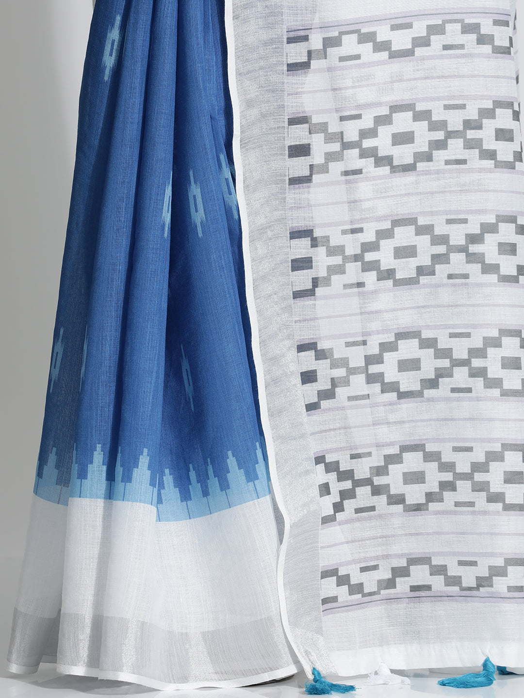 Blue Geometric Printed Daily Wear Pure Linen Saree