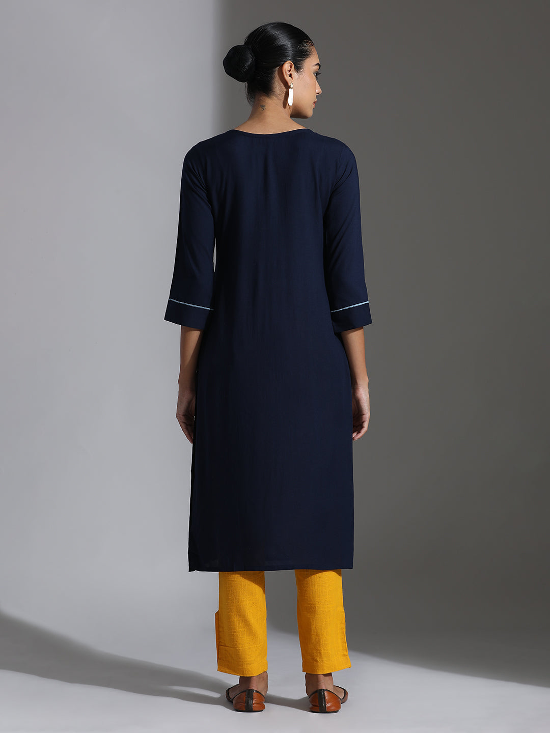 Mirror Work Embroidered Straight Kurta