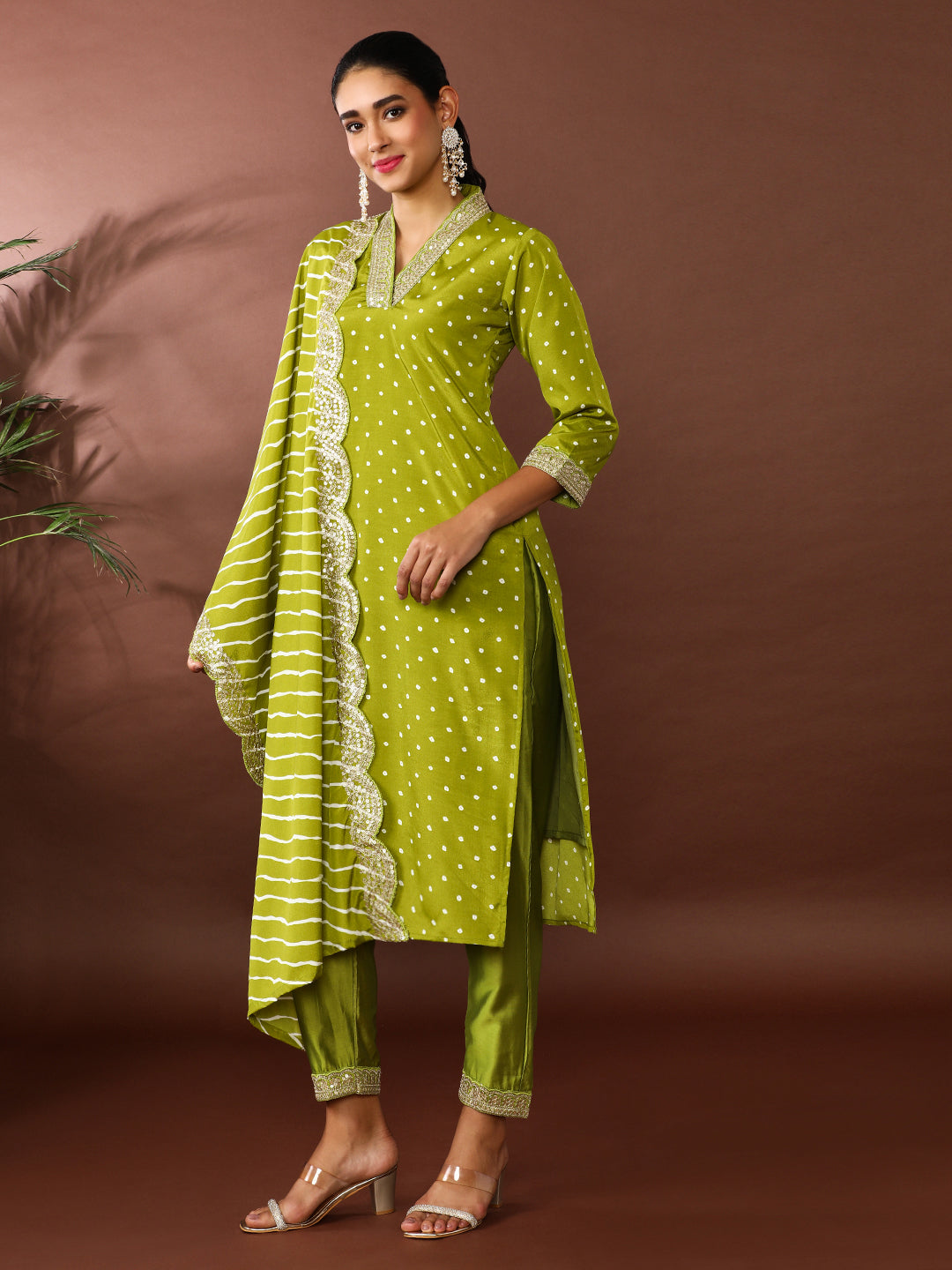 Bandhani Embroidered Chanderi Silk Kurta & Trousers Sets
