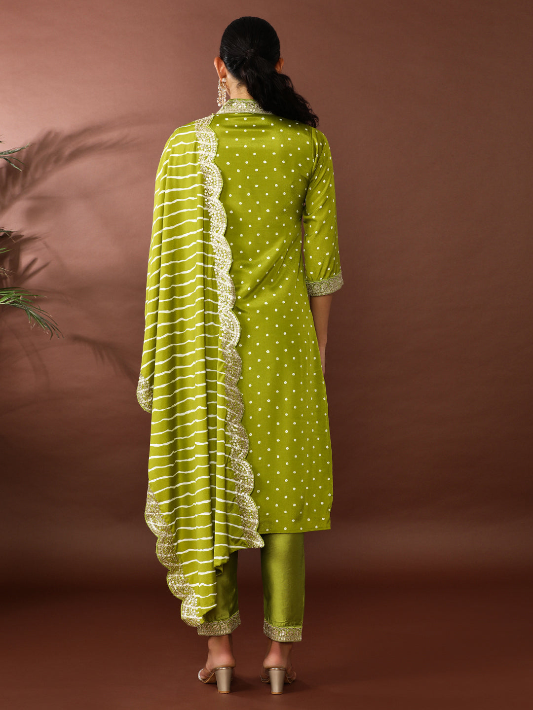 Bandhani Embroidered Chanderi Silk Kurta & Trousers Sets