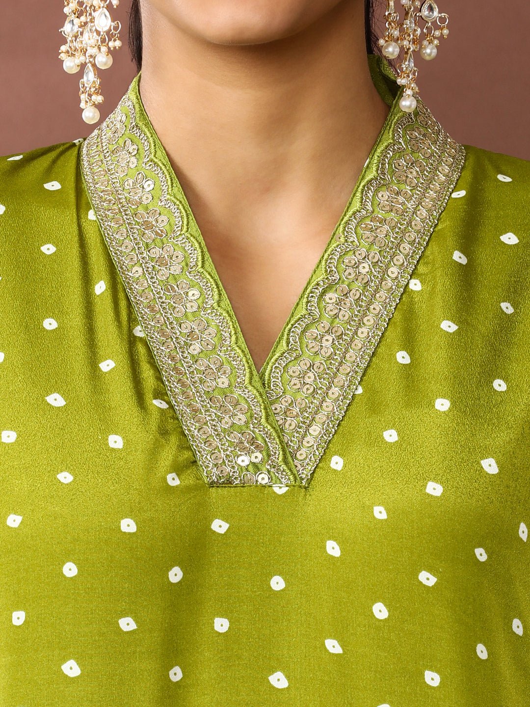 Bandhani Embroidered Chanderi Silk Kurta & Trousers Sets