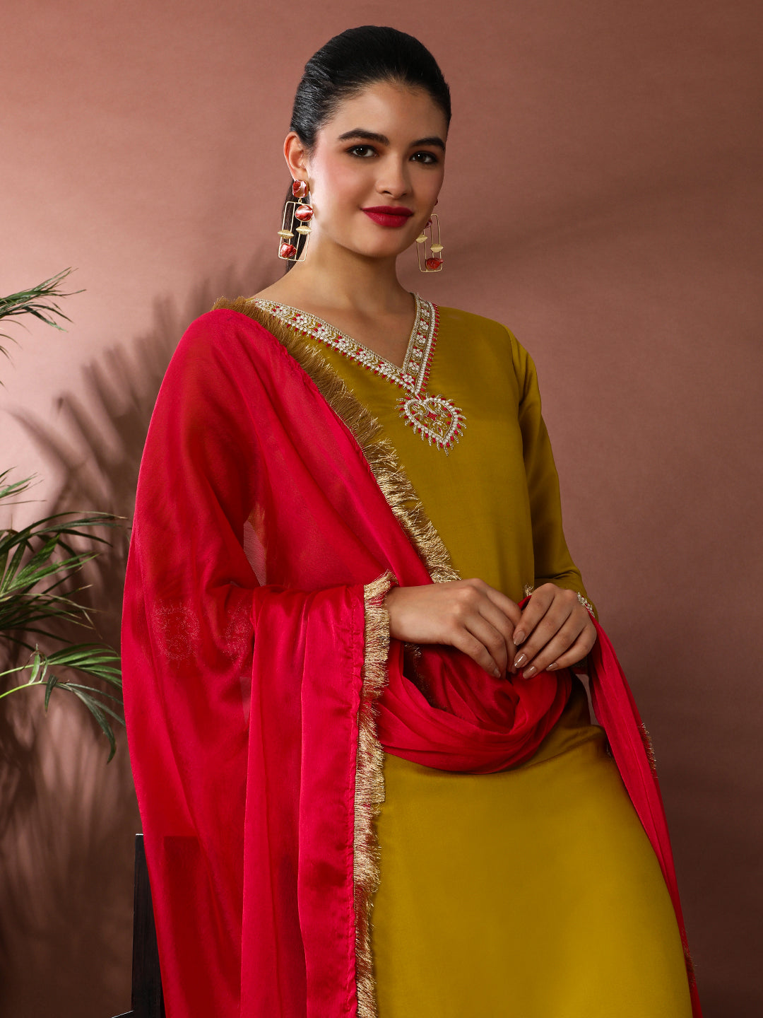 Floral Embroidered Chanderi Silk Kurta & Trousers Sets