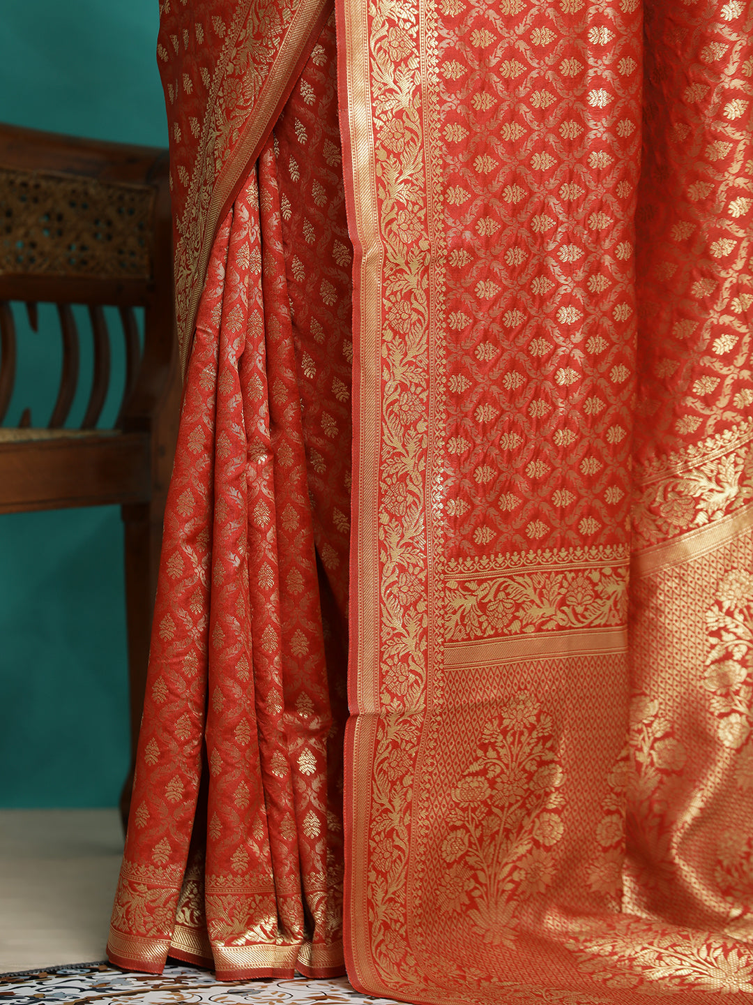 Zari Woven Design Heavy Red Banarasi Saree