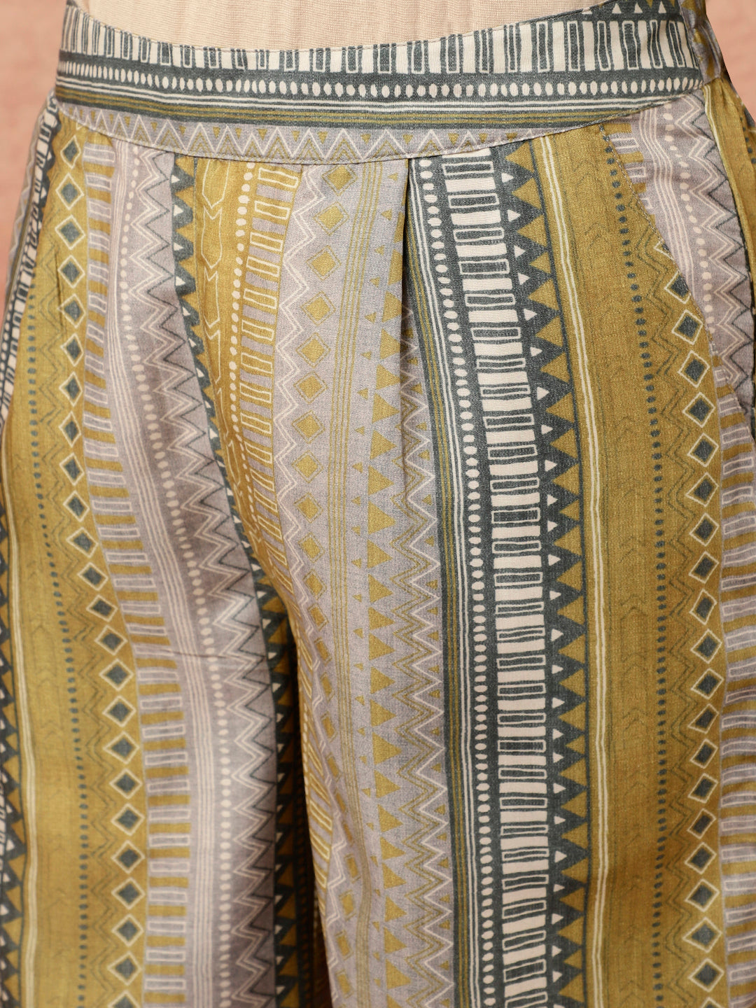 Green Geometric Printed Short Kurta With Palazzo Co-ord Set