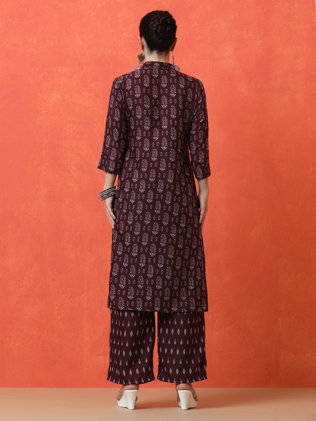 Floral Printed Straight Viscose Rayon Kurta & Trousers Sets