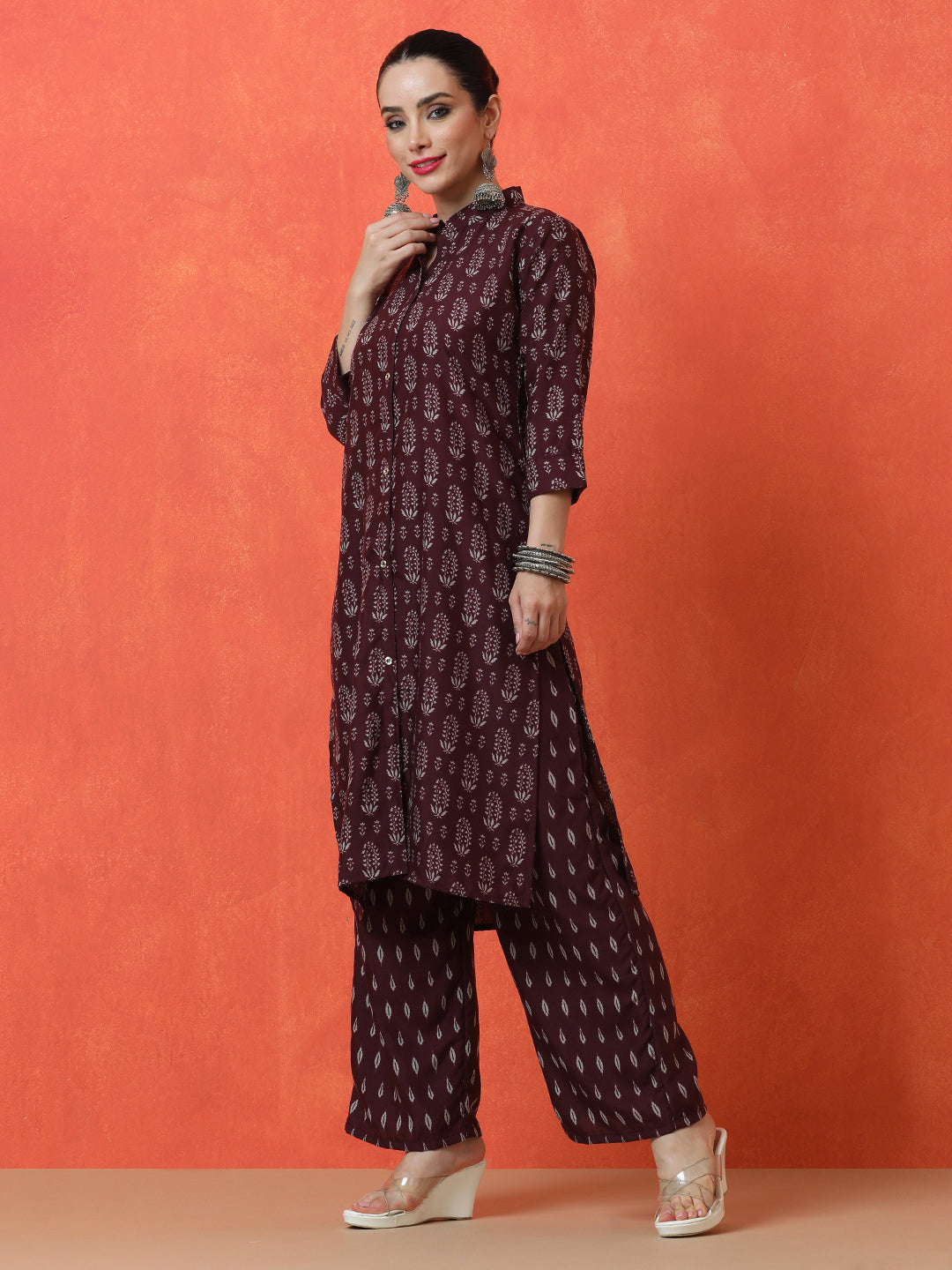 Floral Printed Straight Viscose Rayon Kurta & Trousers Sets