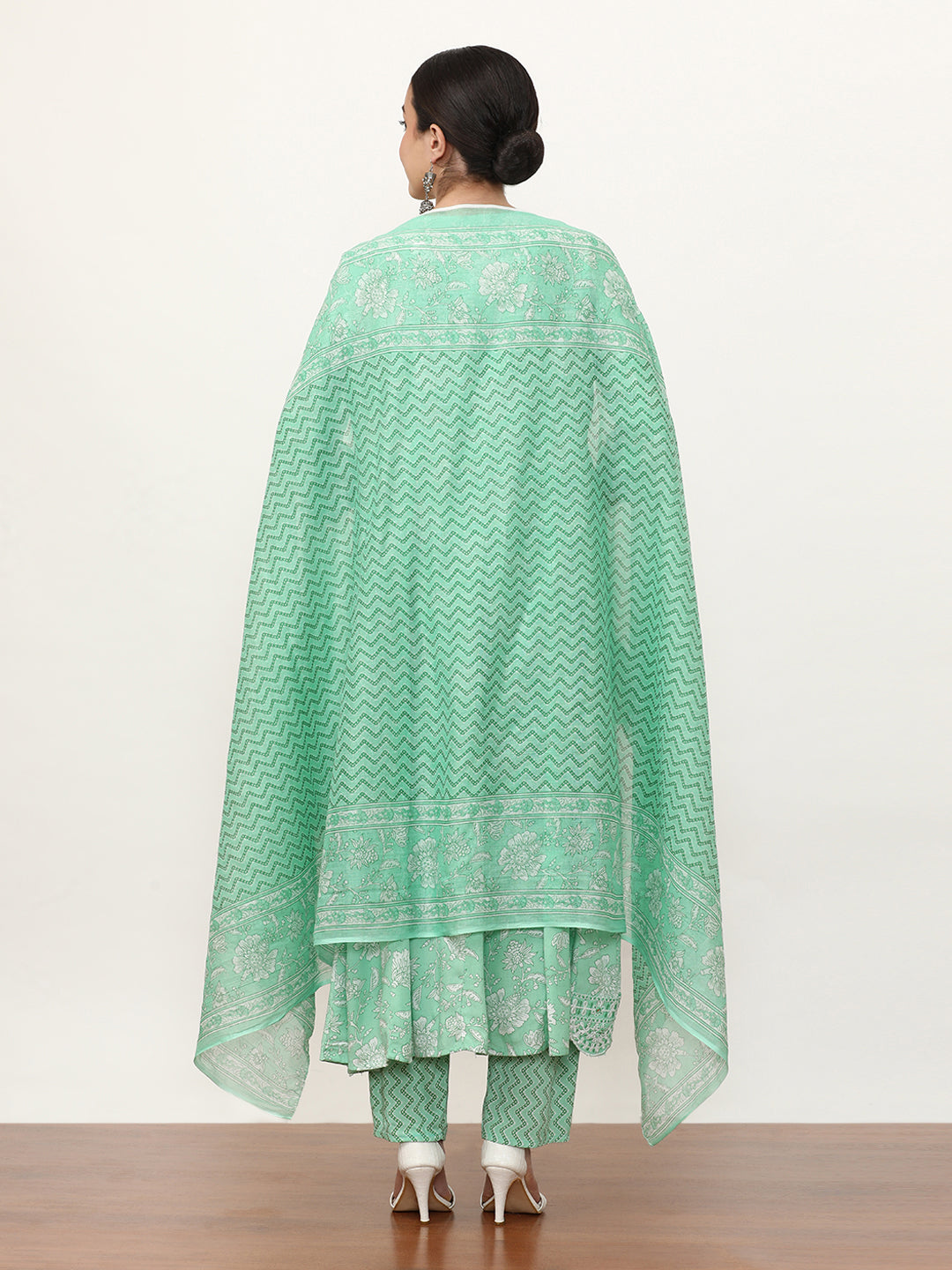 Embroidered Pure Cotton Floral Kurta Sets With Dupatta