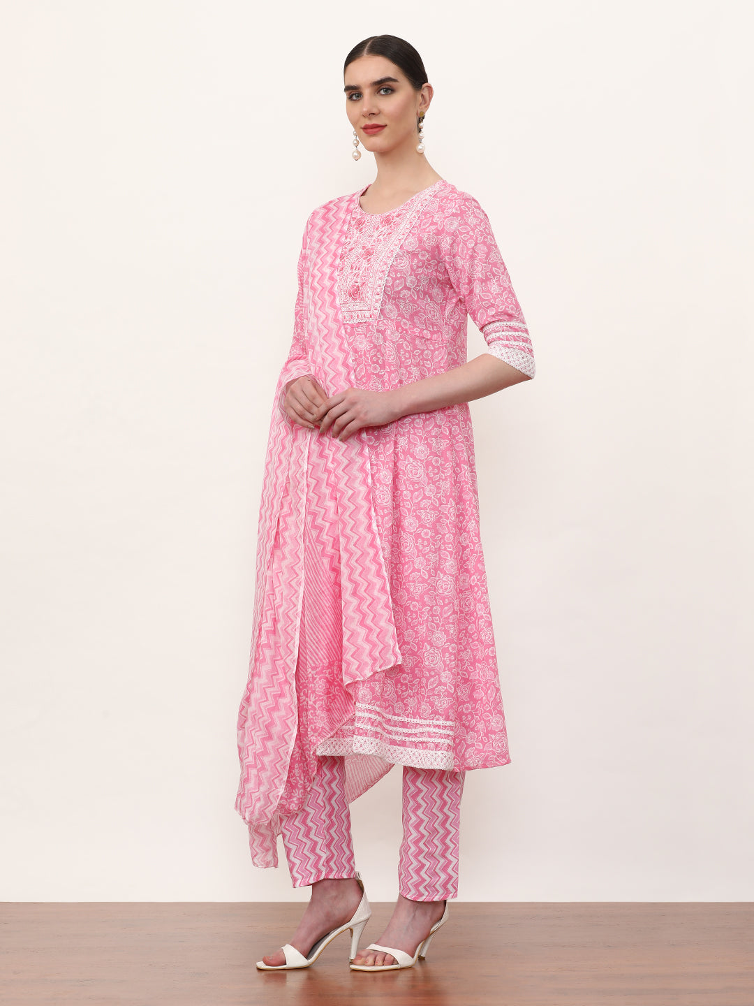 Embroidered Pure Cotton Floral Kurta Sets With Dupatta