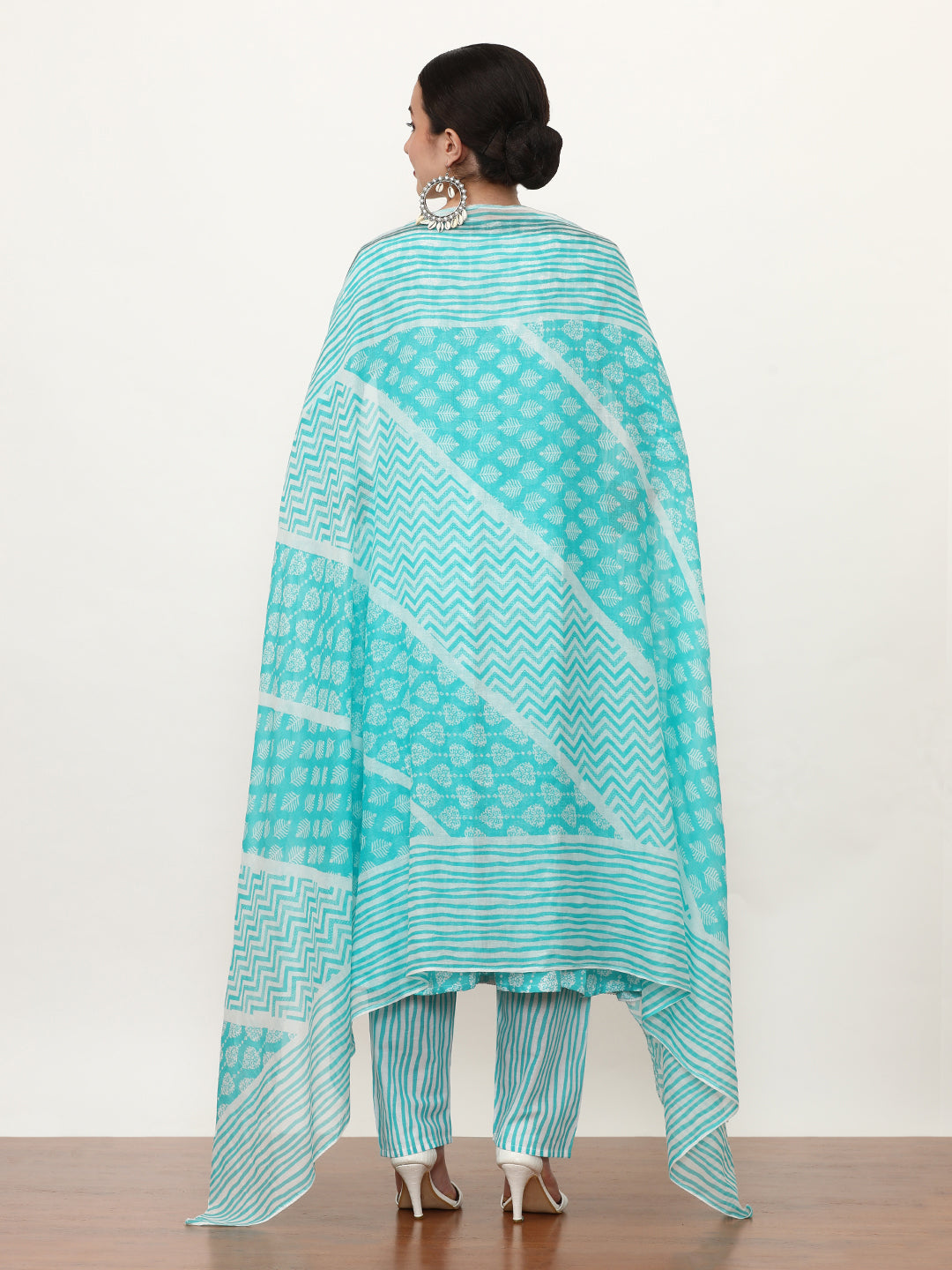 Embroidered Pure Cotton Colourblocked Kurta Sets With Dupatta