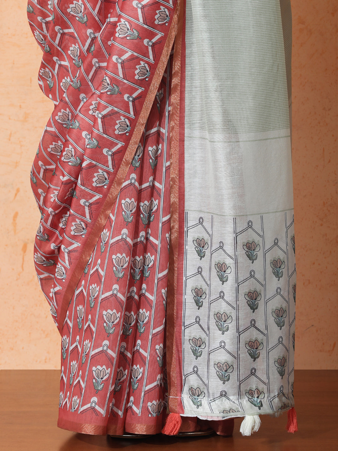 Floral Chanderi Cotton Saree with Unstiched Blouse