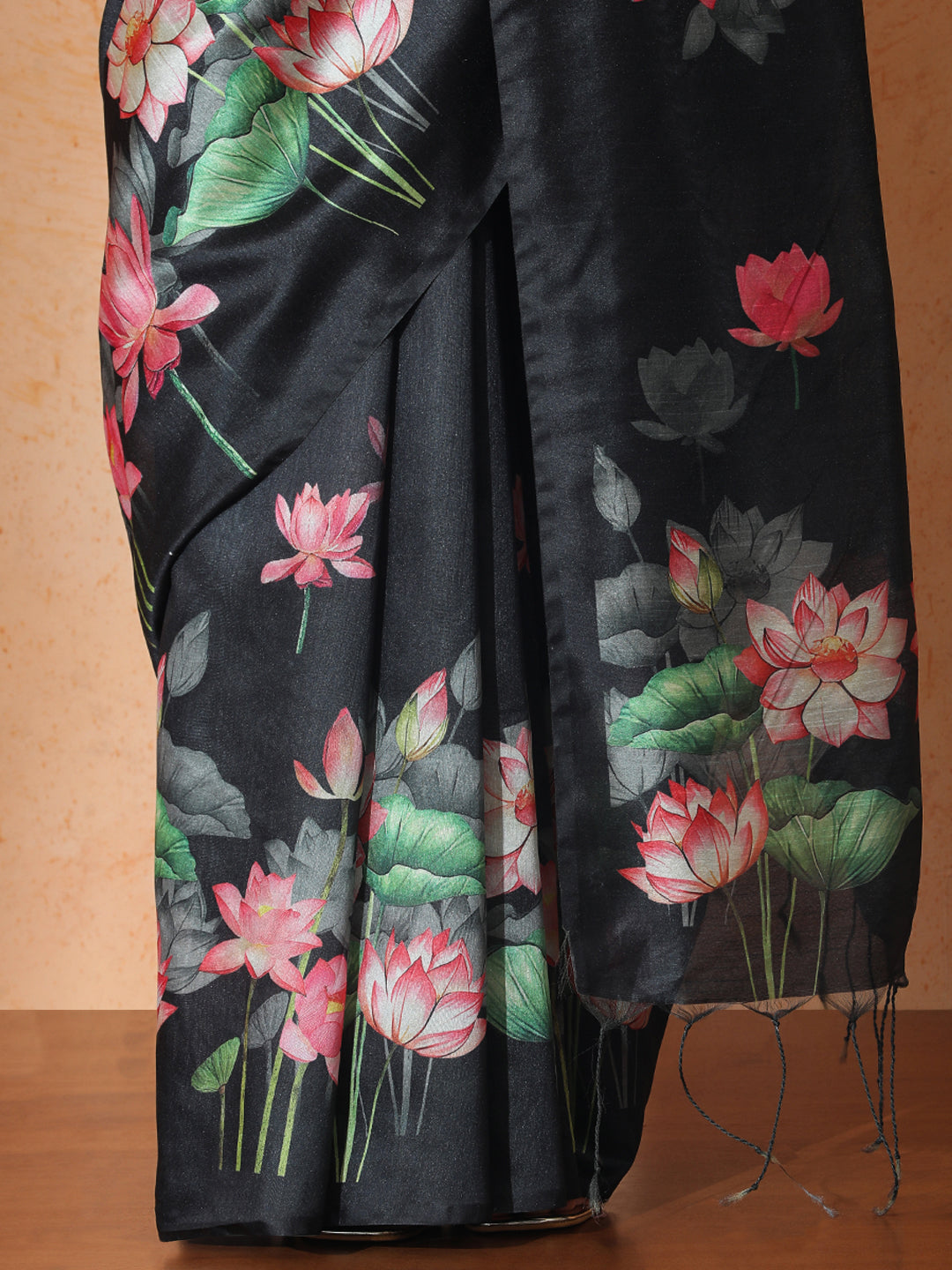 Floral Tussar Silk Saree with Unstiched Blouse