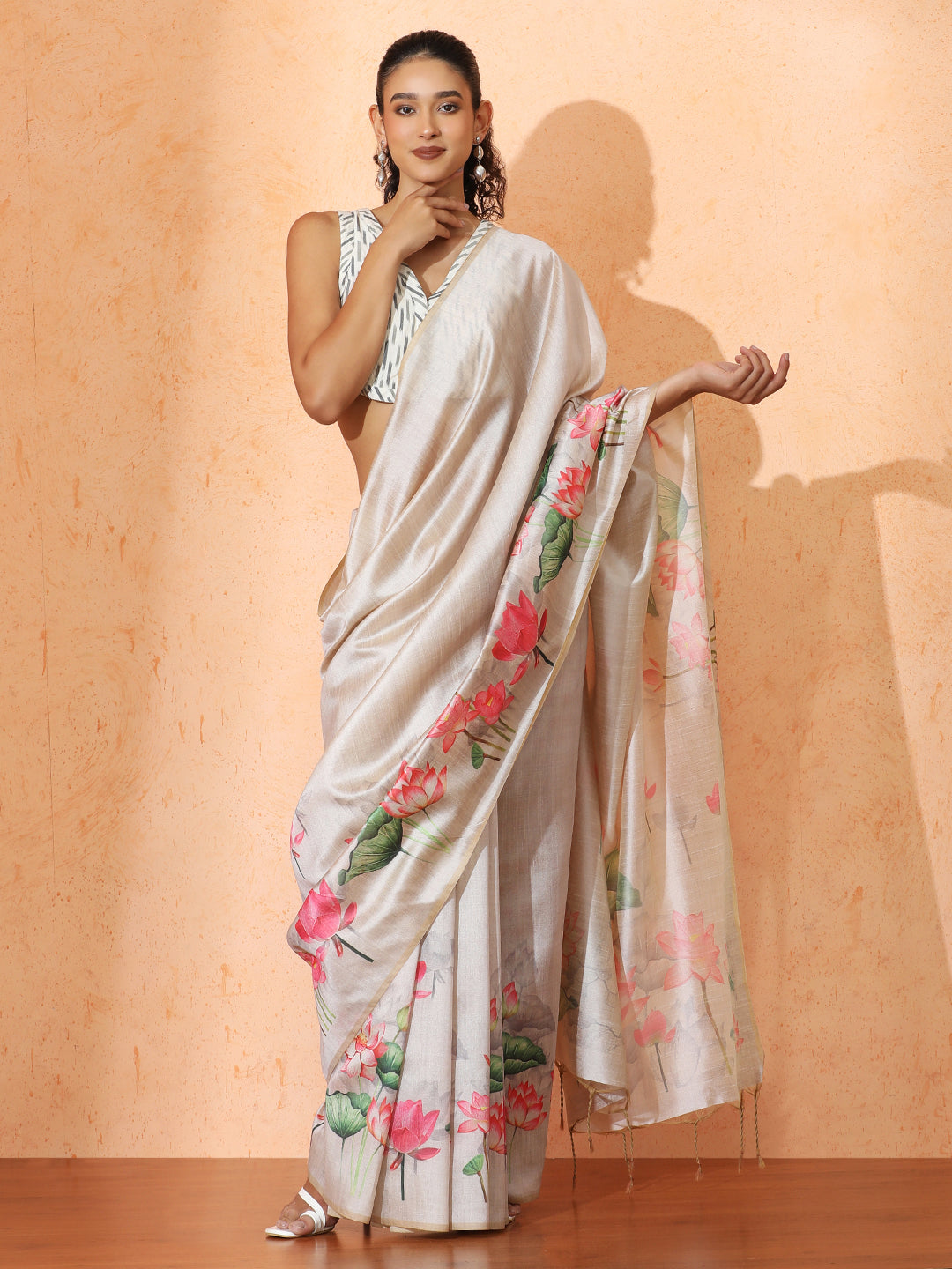 Floral Tussar Silk Saree with Unstiched Blouse
