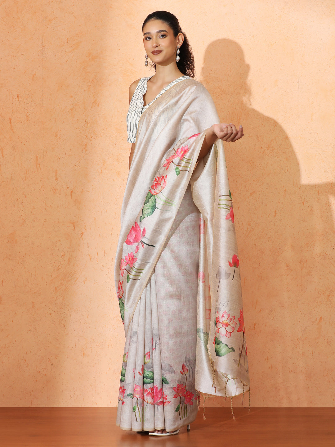 Floral Tussar Silk Saree with Unstiched Blouse