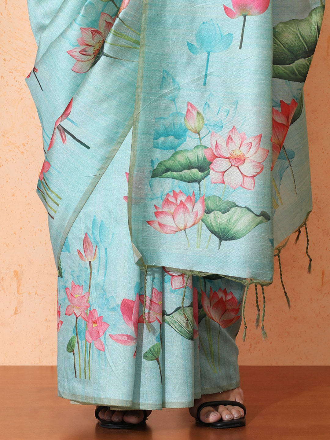 Floral Tussar Silk Saree with Unstiched Blouse