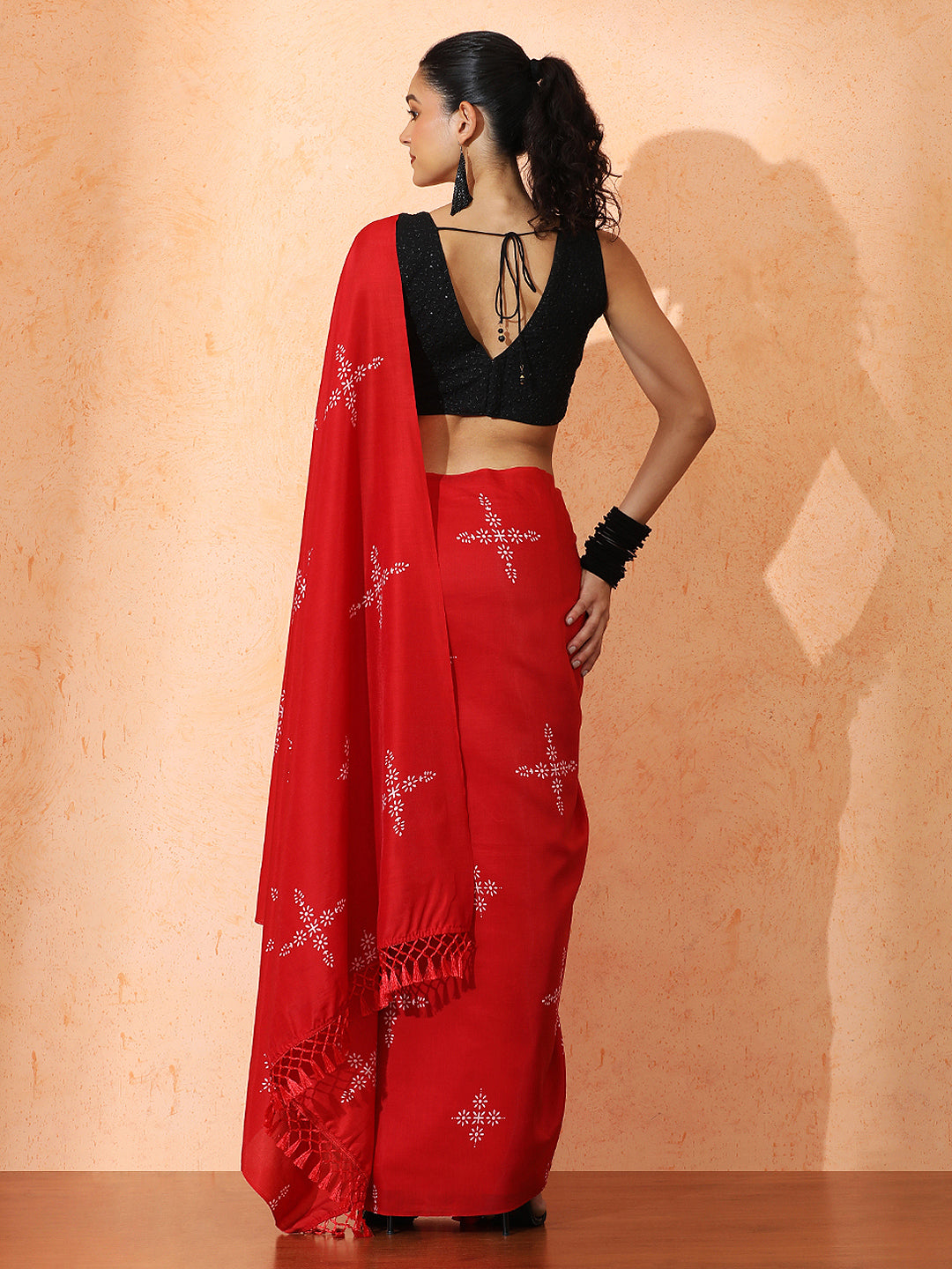 Floral Muslin Cotton Saree with Unstiched Blouse