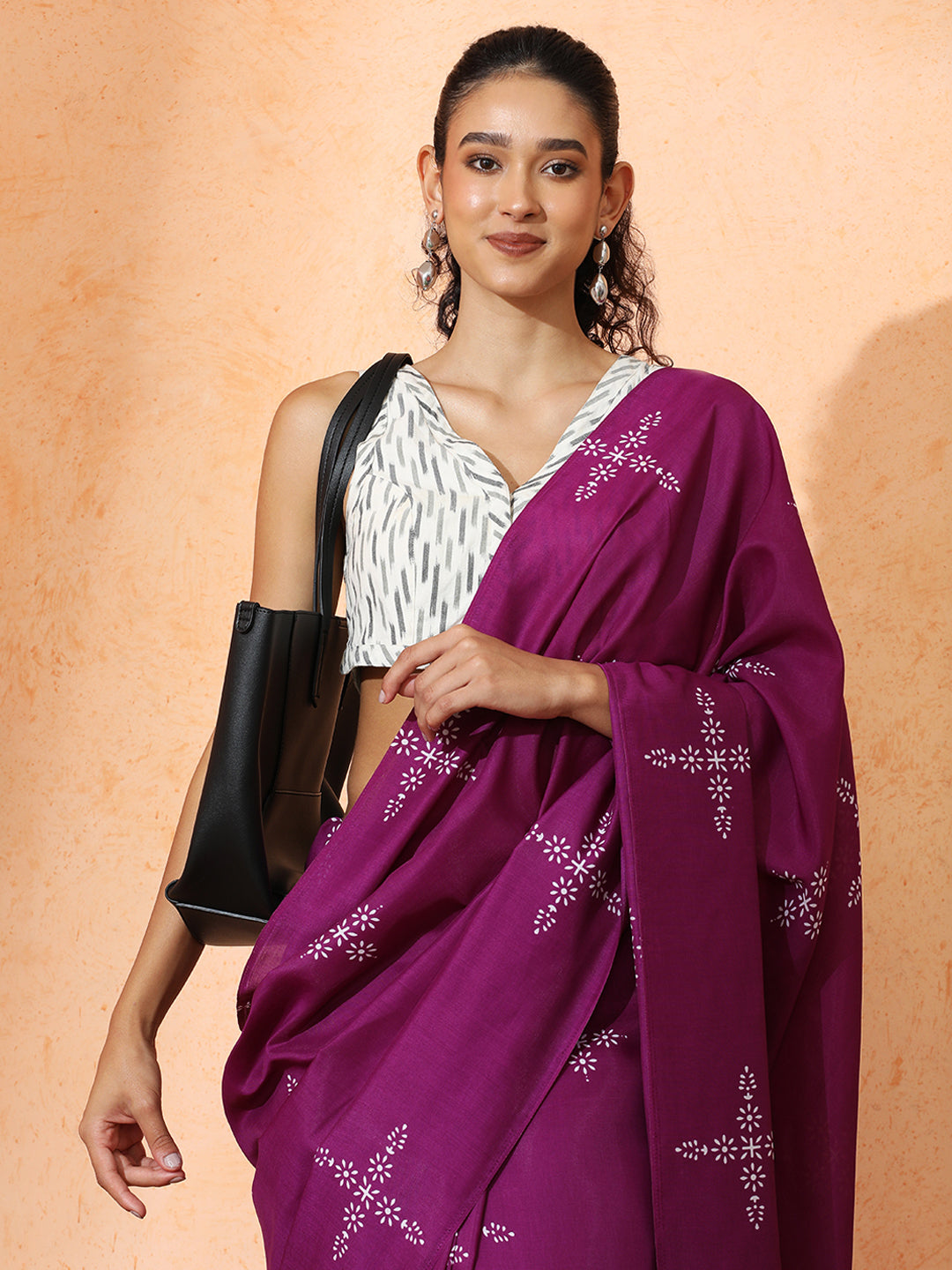 Floral Muslin Cotton Saree with Unstiched Blouse