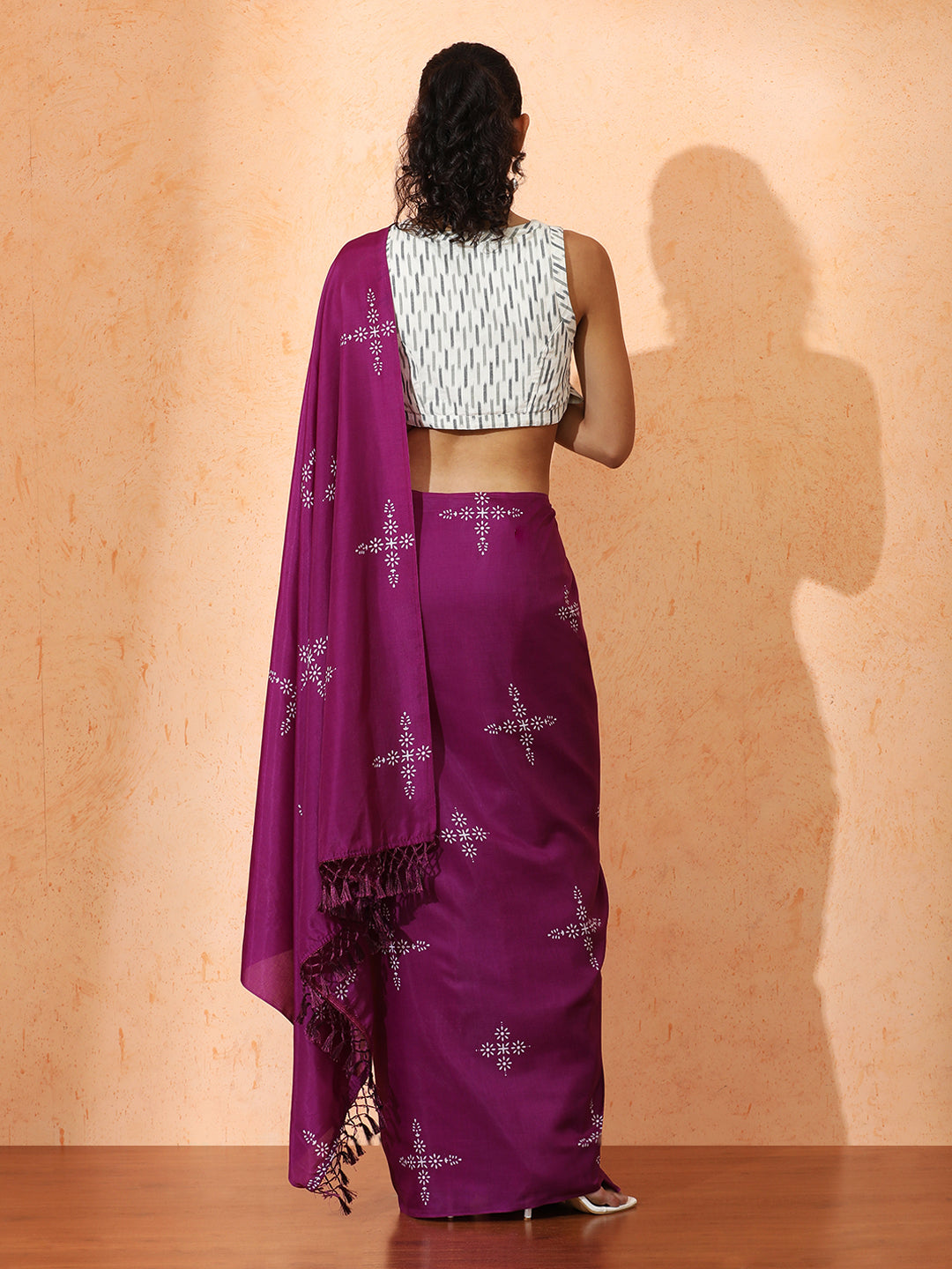 Floral Muslin Cotton Saree with Unstiched Blouse