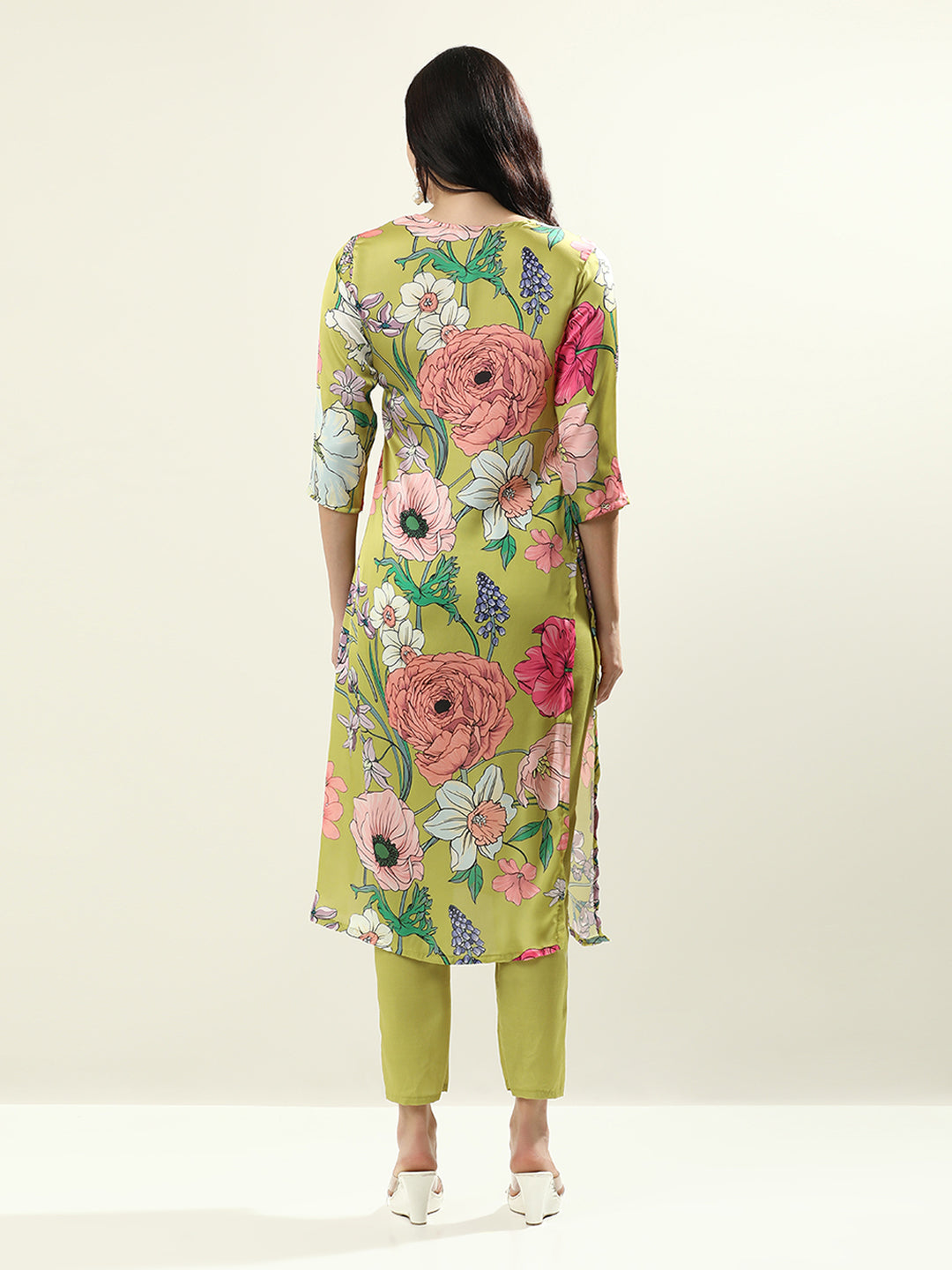 Embroidered Satin Floral Kurta Sets With Dupatta