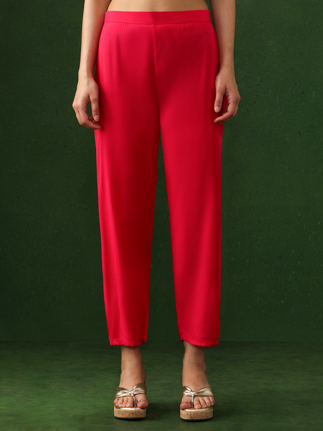 Floral Embroidered Straight Chanderi Silk Kurta & Trousers Sets