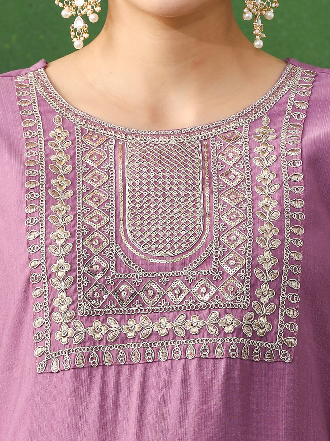 Solid Embroidered Straight Chinon Kurta & Trousers Sets