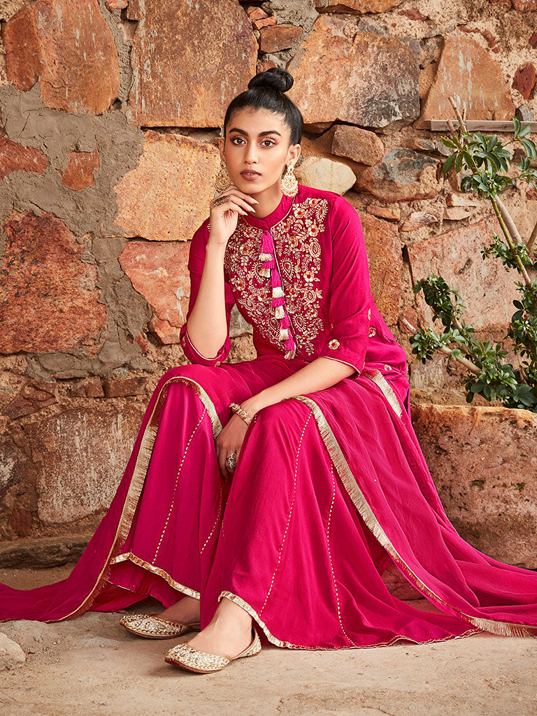 Amaiva Pink Solid Zardozi Embroidered Solid Kurta With Sharara & Dupatta