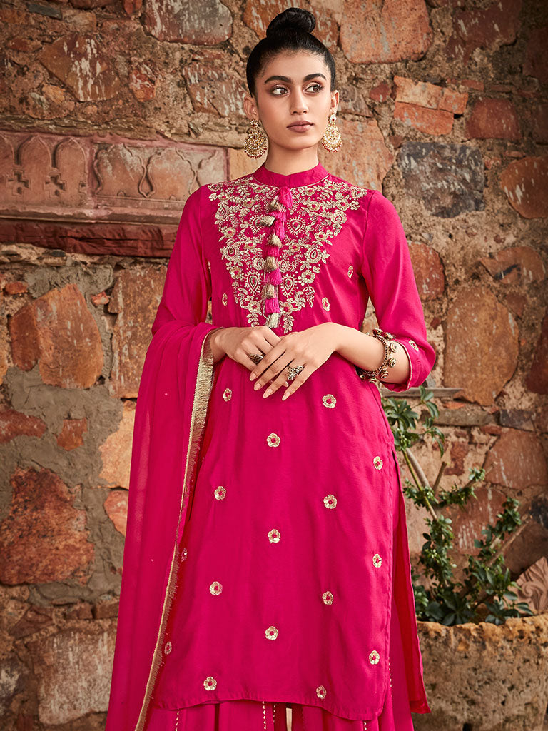 Amaiva Pink Solid Zardozi Embroidered Solid Kurta With Sharara & Dupatta