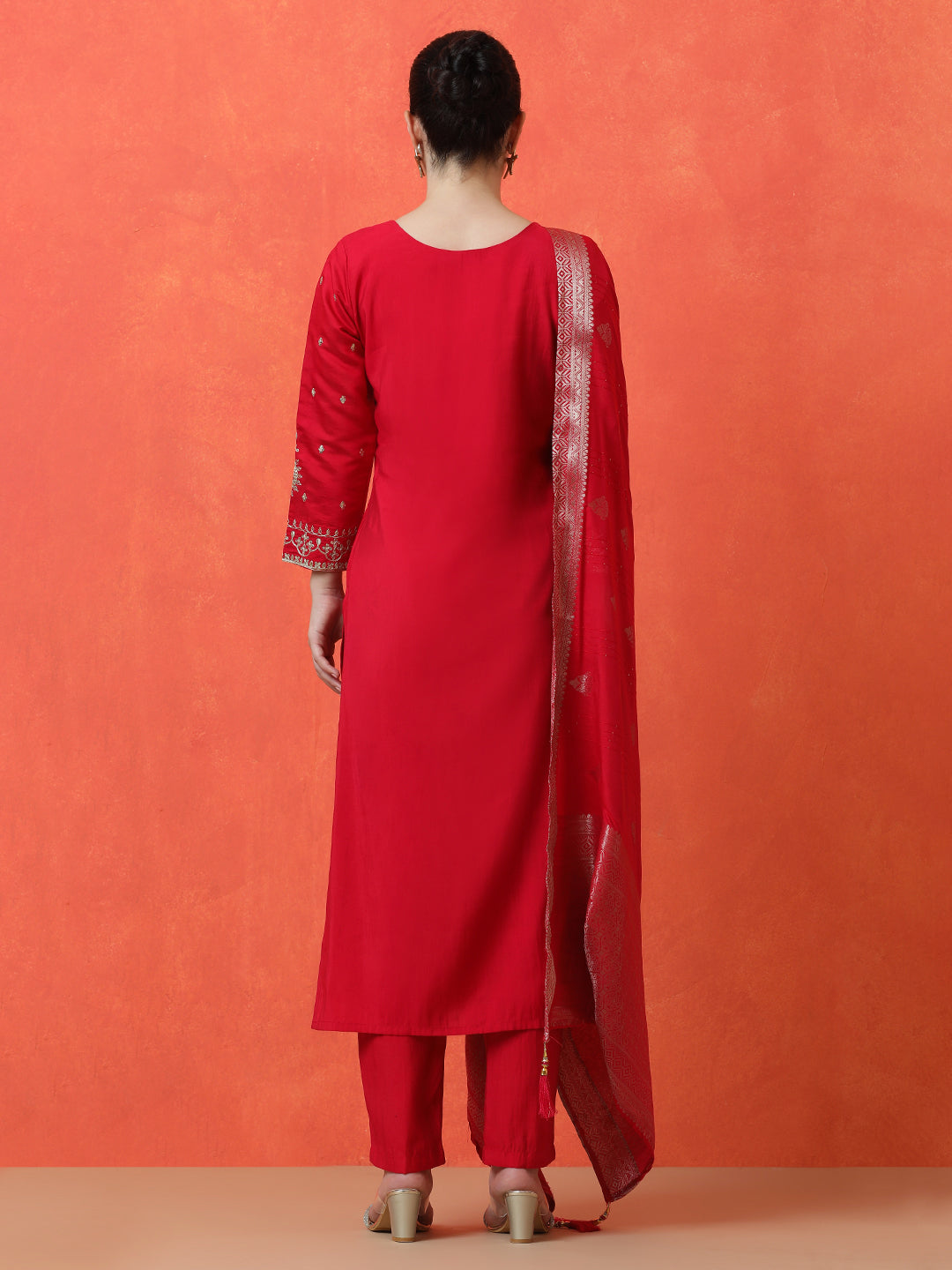 Floral Embroidered Straight Silk Blend Kurta & Trousers Sets