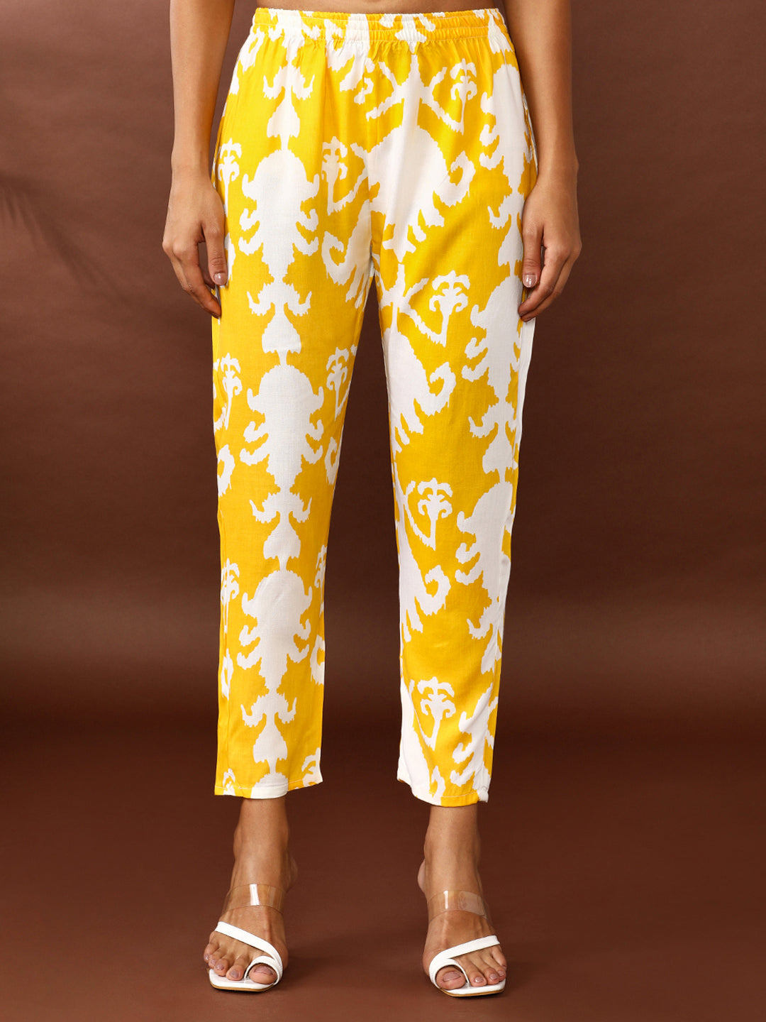 Floral Printed Straight Kurta & Trousers Sets