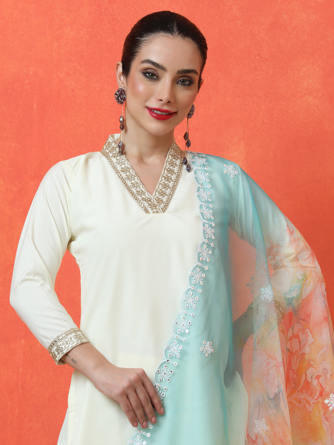 Solid Embroidered Straight Cotton Blend Kurta & Trousers Sets