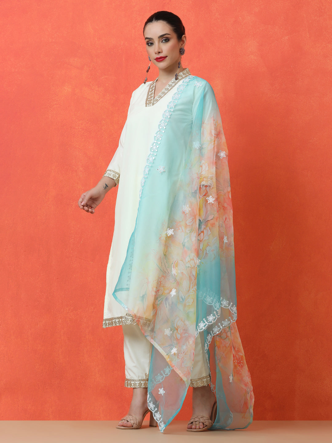 Solid Embroidered Straight Cotton Blend Kurta & Trousers Sets