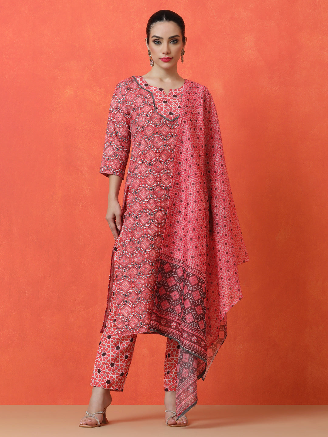 Floral Printed Straight Viscose Rayon Kurta & Trousers Sets