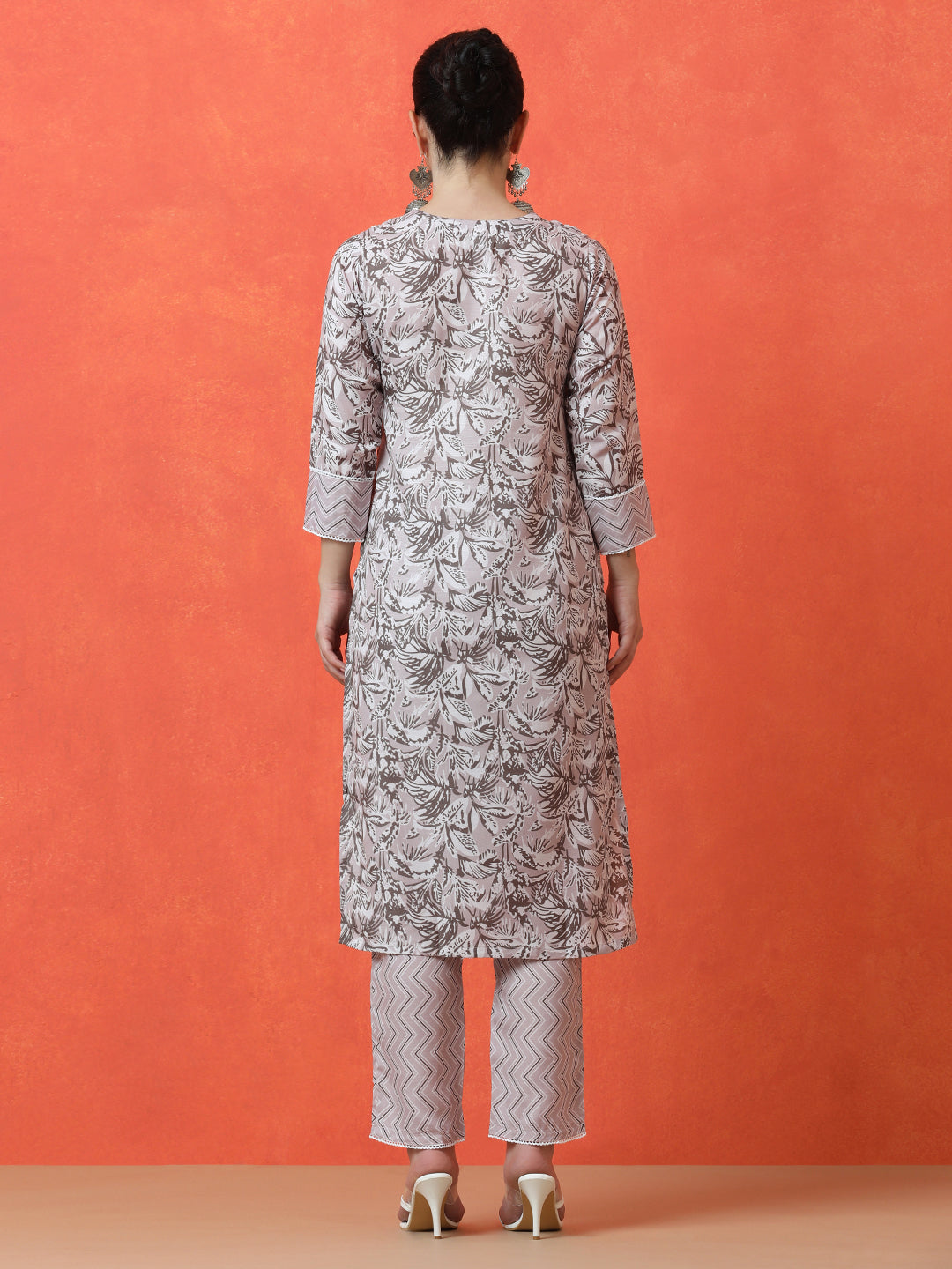 Floral Embroidered A-Line Cotton Blend Kurta & Trousers Sets