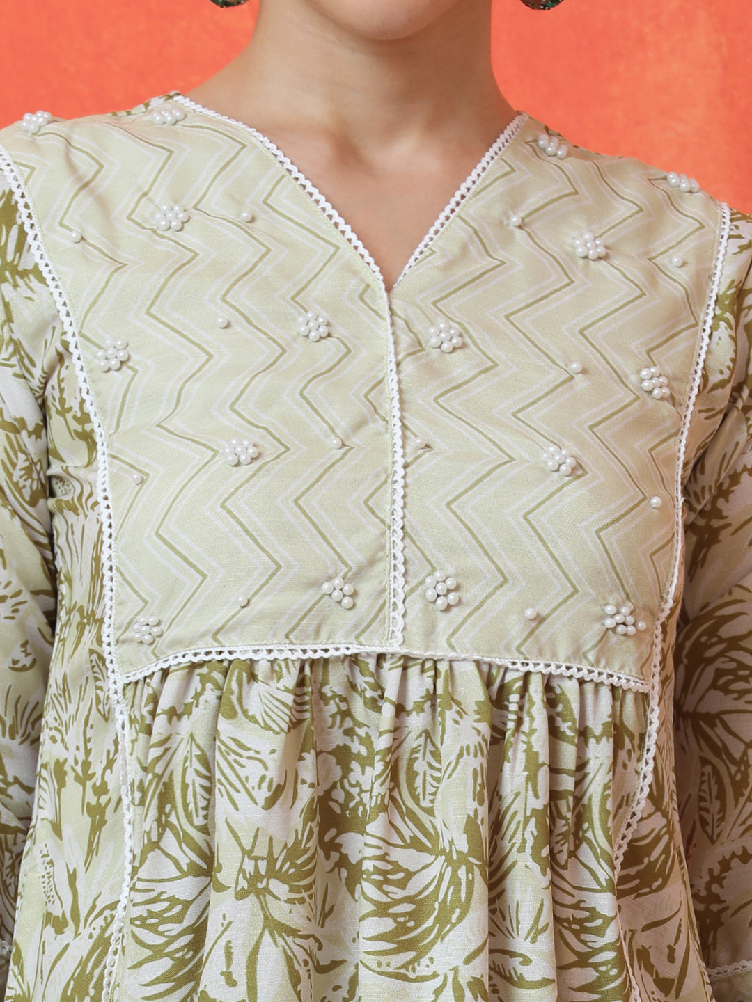 Floral Embroidered A-Line Cotton Blend Kurta & Trousers Sets