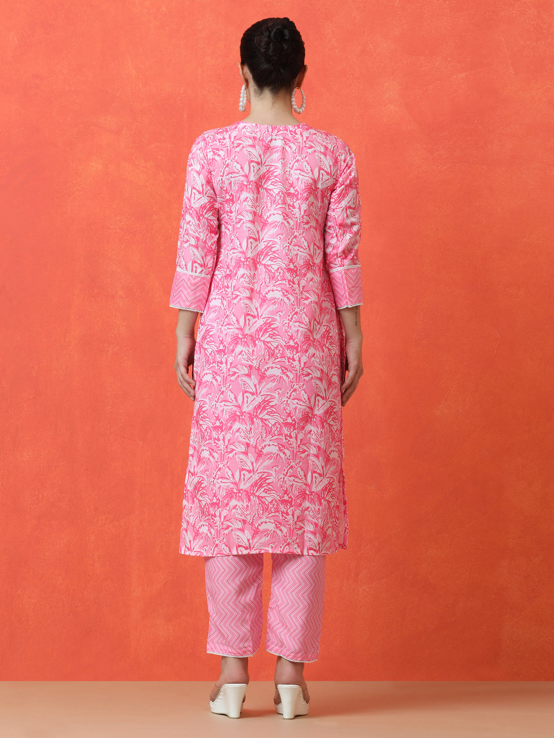 Floral Embroidered A-Line Cotton Blend Kurta & Trousers Sets