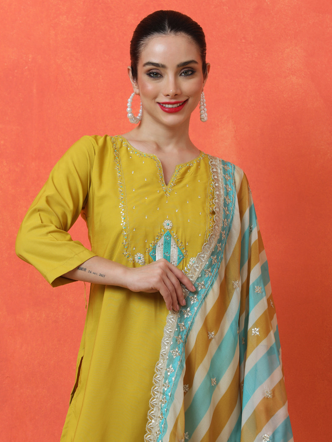 Floral Embroidered Straight Silk Blend Kurta & Trousers Sets