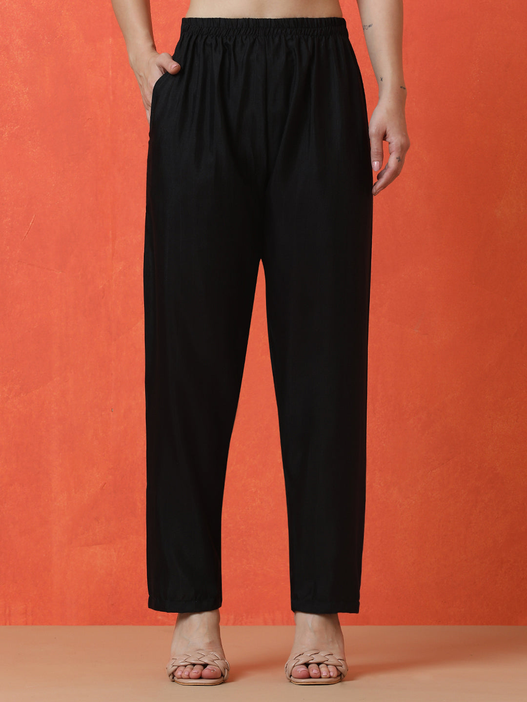 Floral Embroidered Straight Viscose Rayon Kurta & Trousers Sets