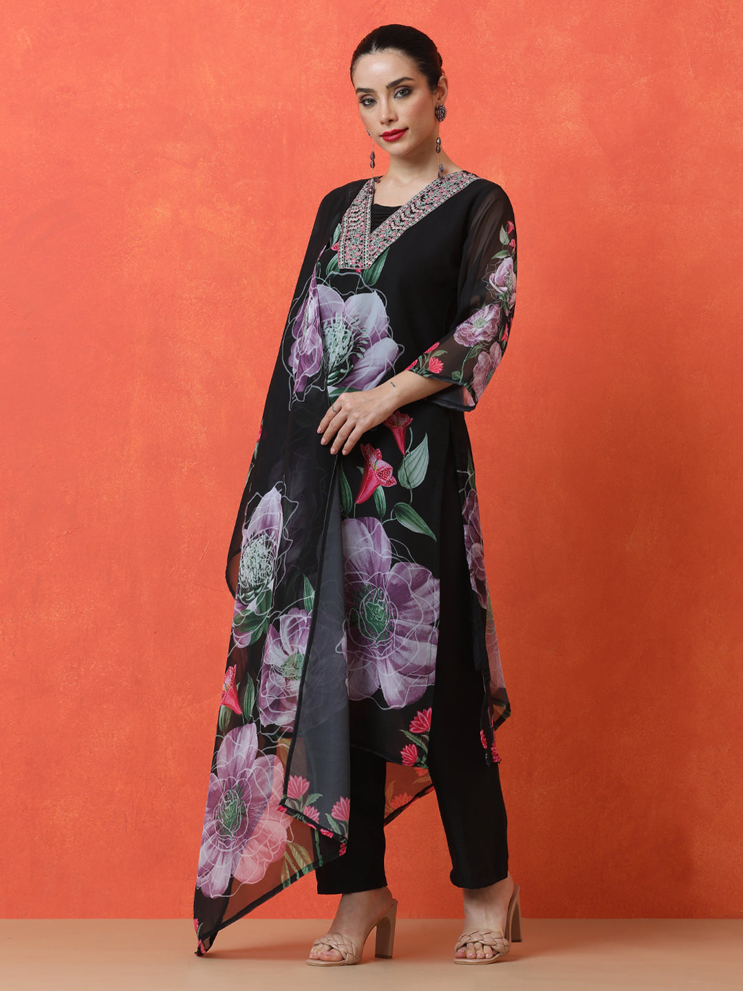 Floral Embroidered Straight Viscose Rayon Kurta & Trousers Sets