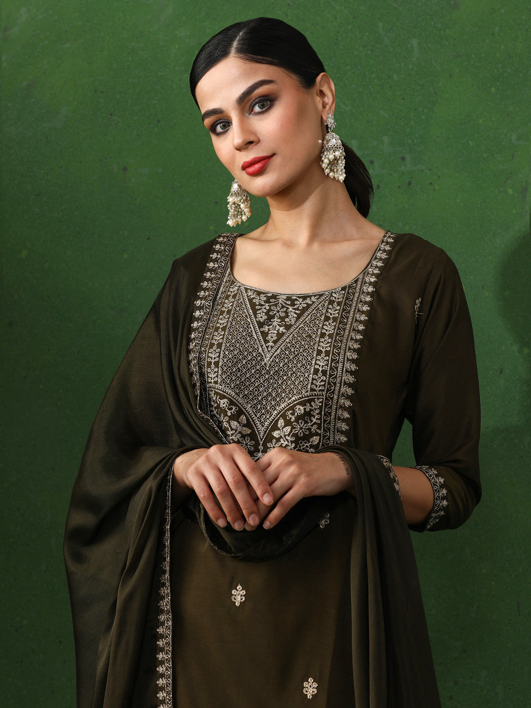 Floral Embroidered Straight Chanderi Silk Kurta & Trousers Sets