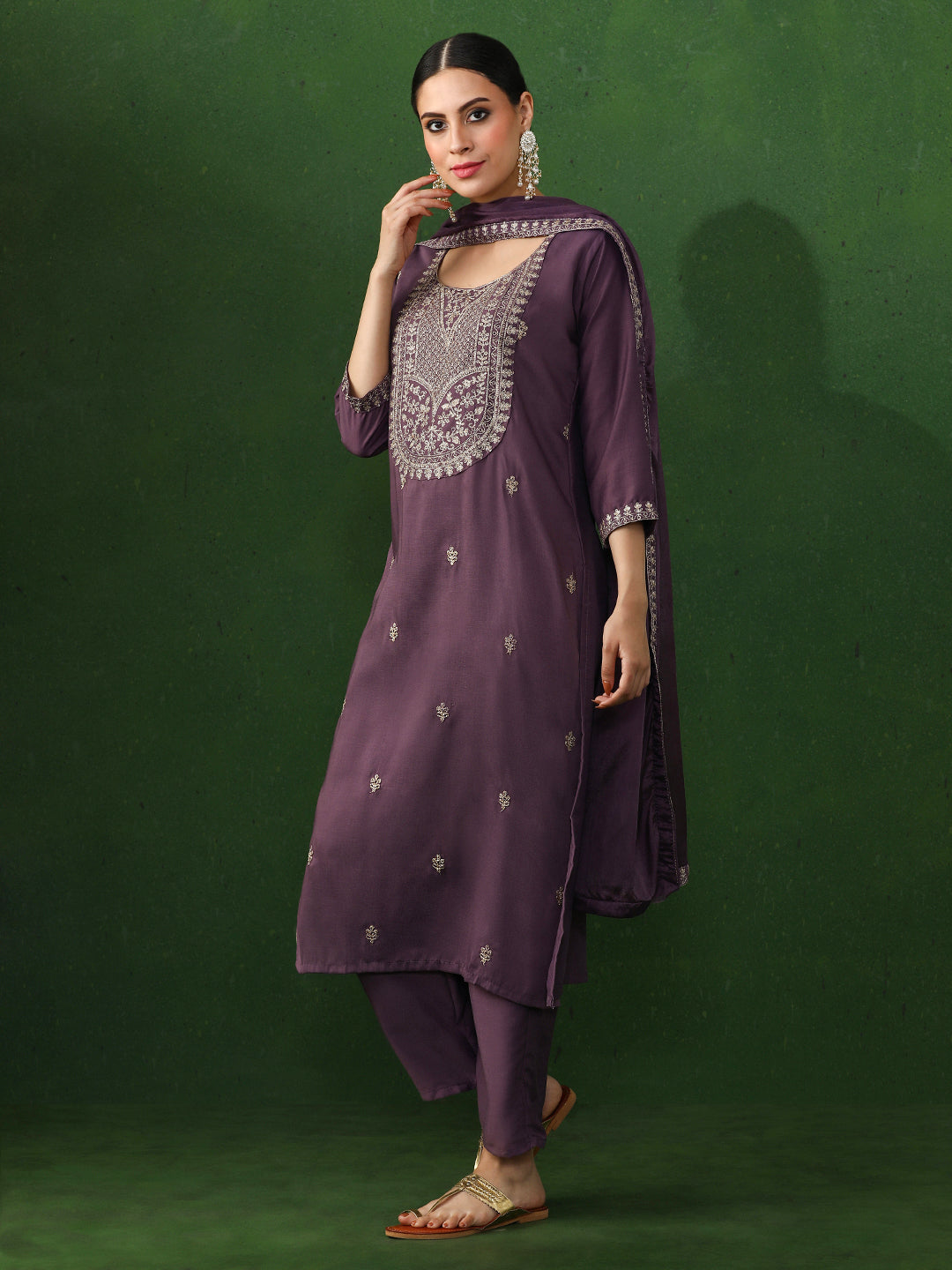 Floral Embroidered Straight Chanderi Silk Kurta & Trousers Sets