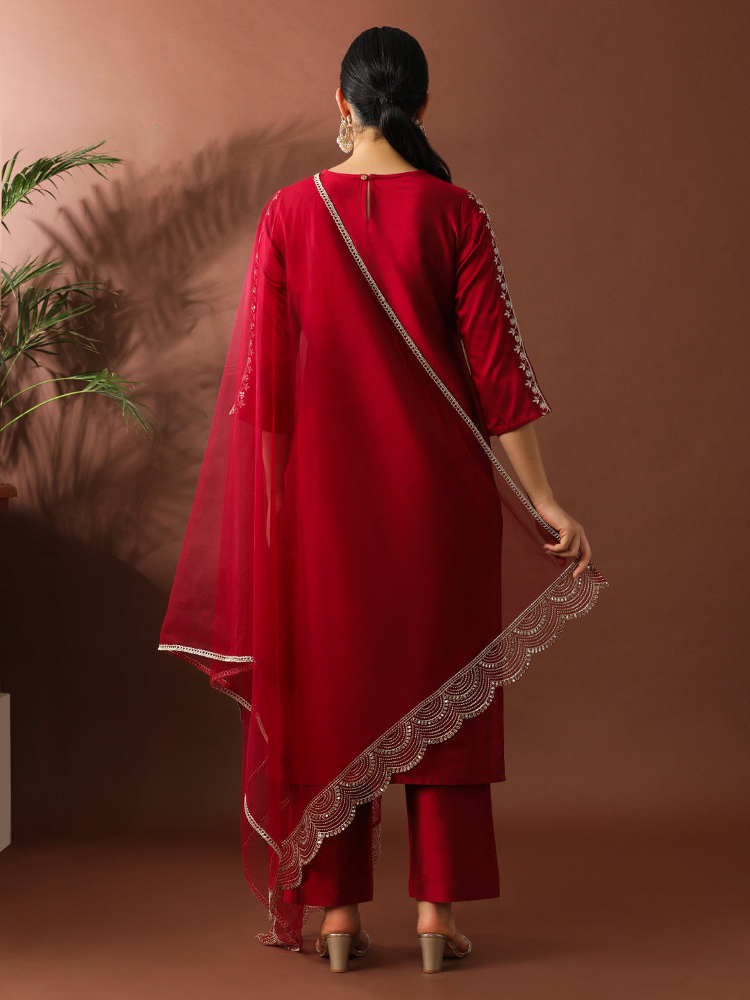 Floral Embroidered Straight Silk Blend Kurta & Trousers Sets