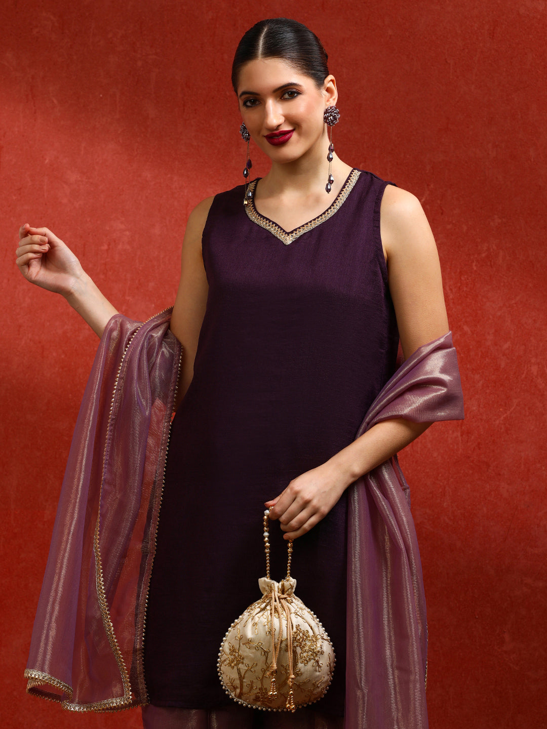 Embroidered Cotton Blend Solid Kurta Sets With Net Dupatta