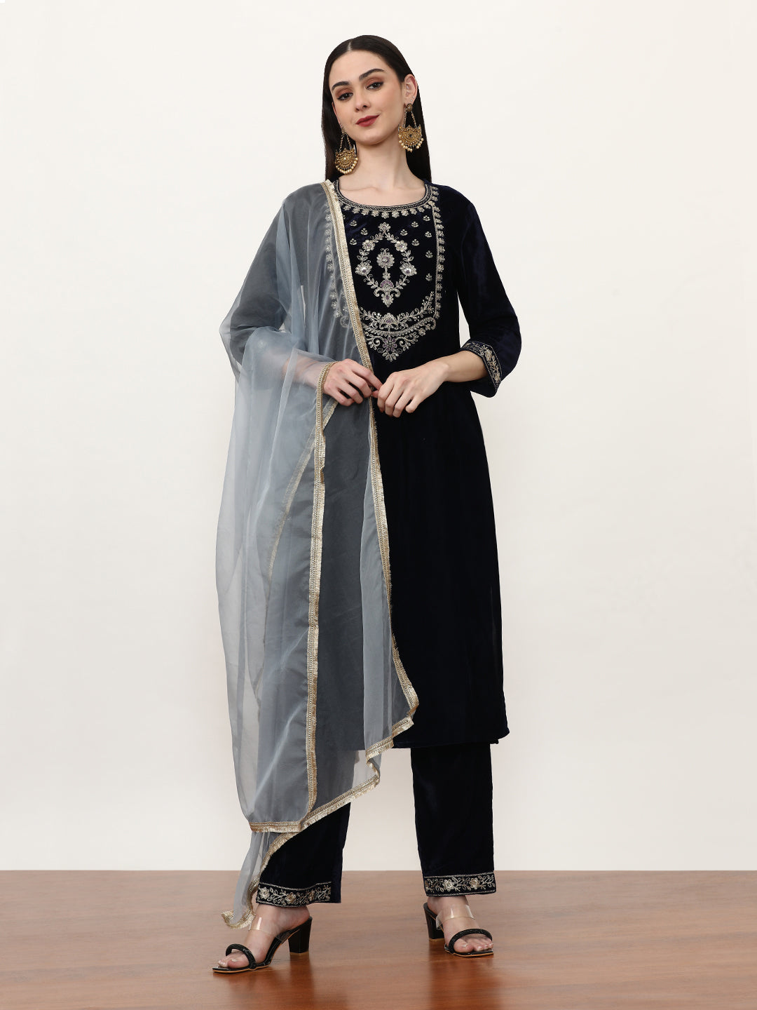 Embroidered Velvet Ethnic Motifs Kurta Sets With Organza Dupatta