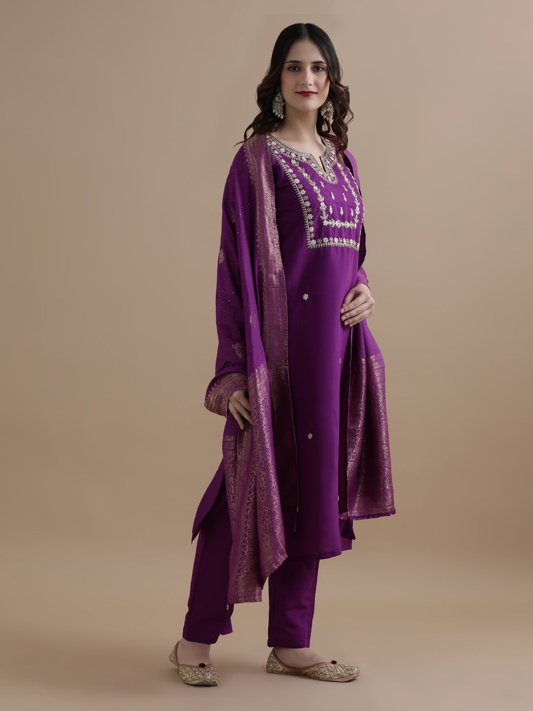Embroidered Chanderi Cotton Ethnic Motifs Kurta Sets With Dupatta