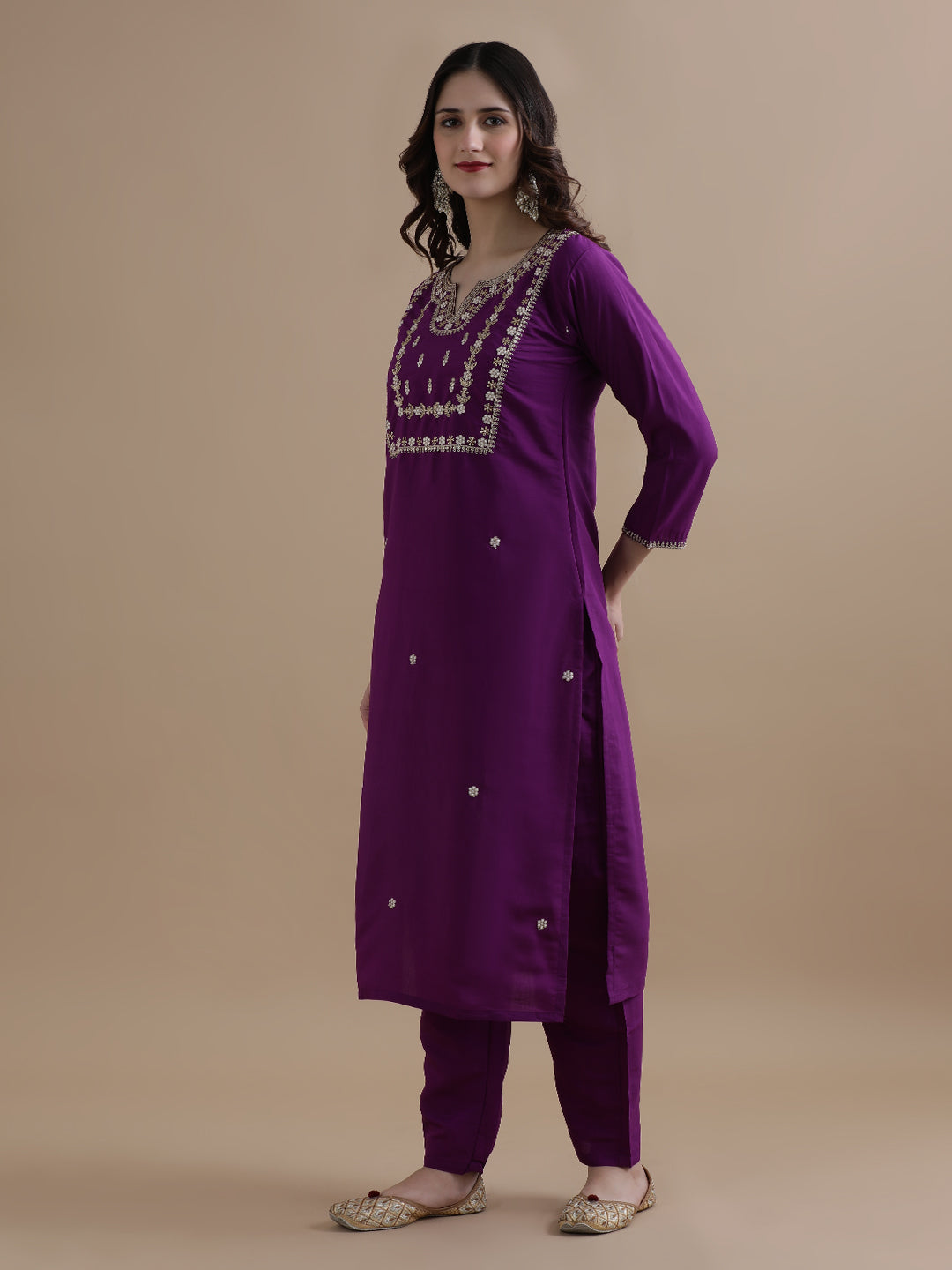 Embroidered Chanderi Cotton Ethnic Motifs Kurta Sets With Dupatta