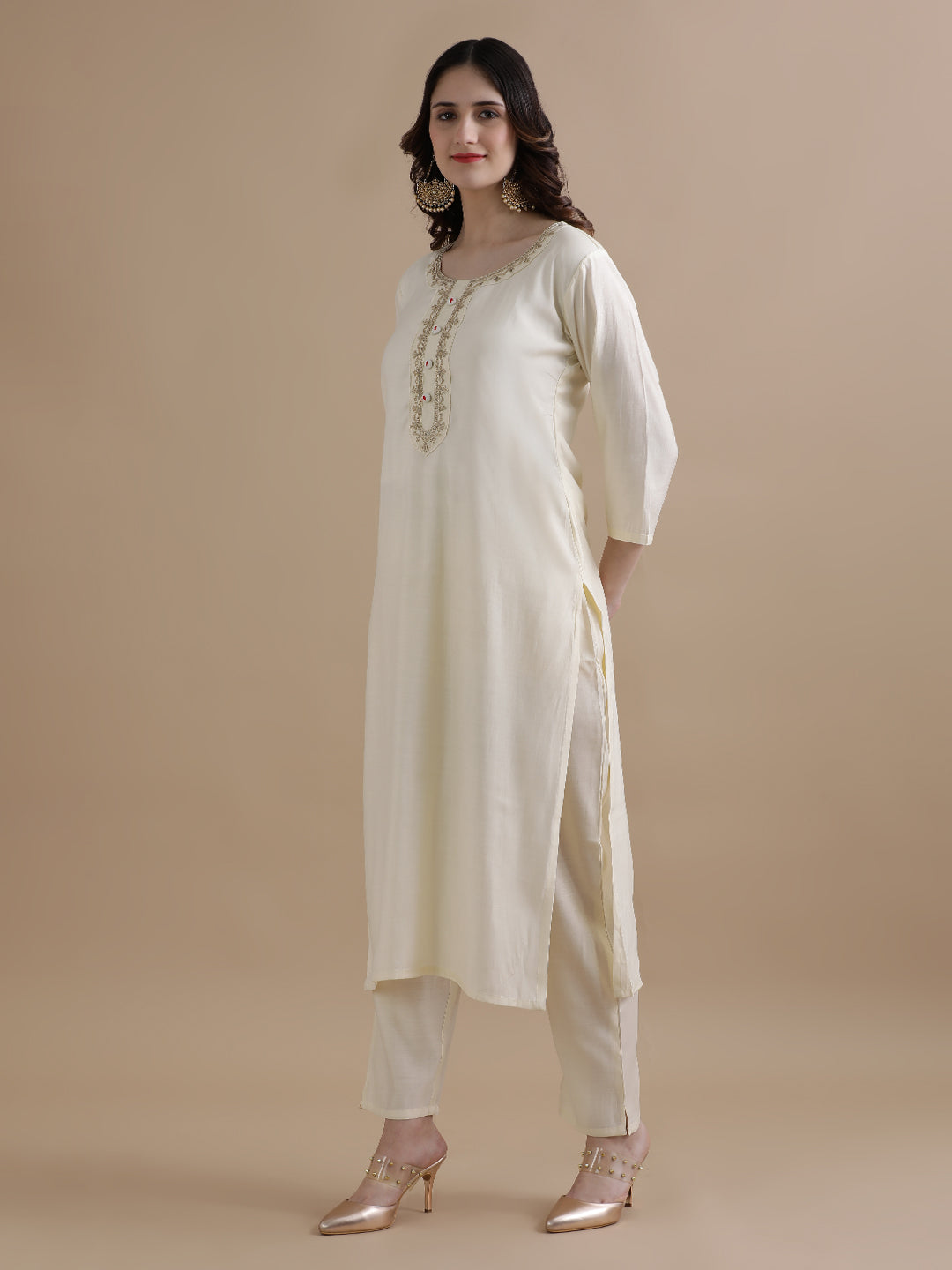 Embroidered Viscose Rayon Ethnic Motifs Kurta Sets With Dupatta
