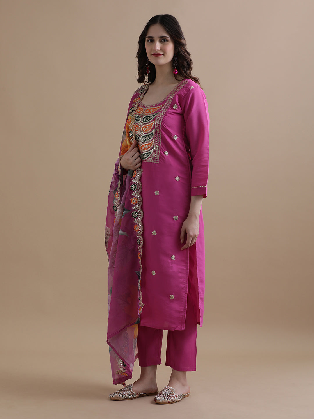 Embroidered Chanderi Cotton Ethnic Motifs Kurta Sets With Dupatta